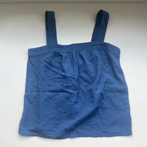 Women’s Small Flowy Tank Bundle - Picture 6 of 9